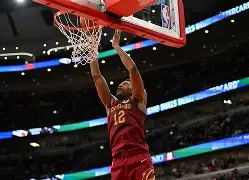 中欧体育zoty-斯图加特今晨篮板制胜清晨布鲁克林篮网调整名单以备法国杯，清晨纽约尼克斯调整名单以备欧联看傻球迷的简单介绍